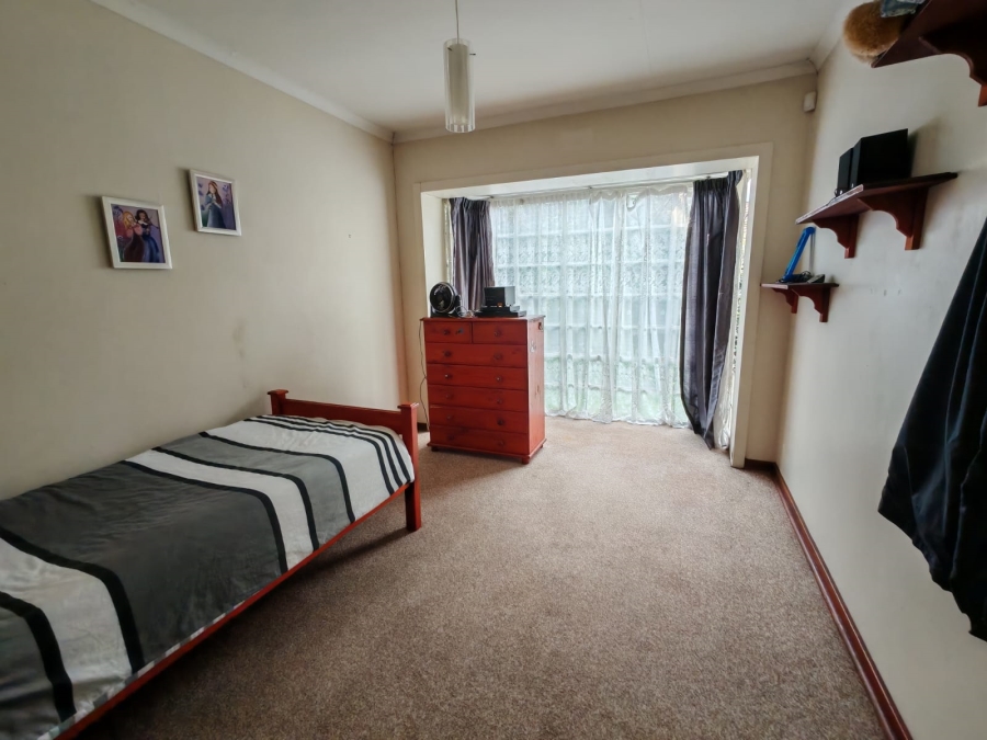 4 Bedroom Property for Sale in Vaalpark Free State